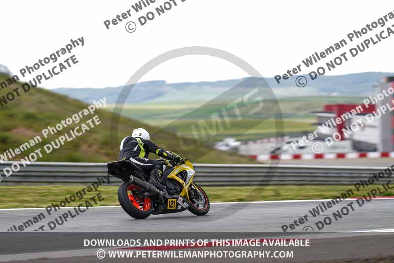 cadwell no limits trackday;cadwell park;cadwell park photographs;cadwell trackday photographs;enduro digital images;event digital images;eventdigitalimages;navarra;no limits trackdays;peter wileman photography;racing digital images;trackday digital images;trackday photos